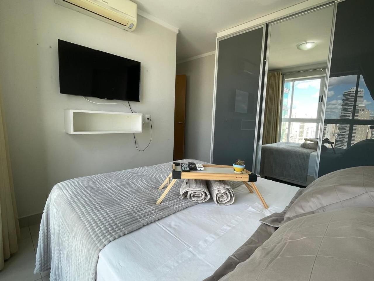 Moderno Flat Com Vista Para O Parque Vaca Brava Goiania Exterior photo