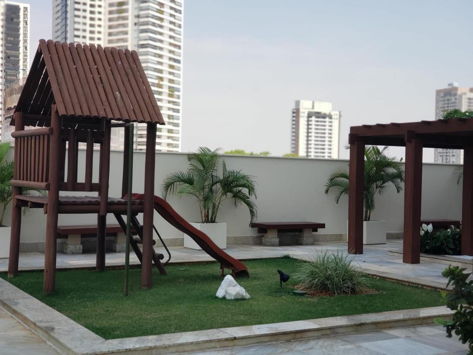 Moderno Flat Com Vista Para O Parque Vaca Brava Goiania Exterior photo