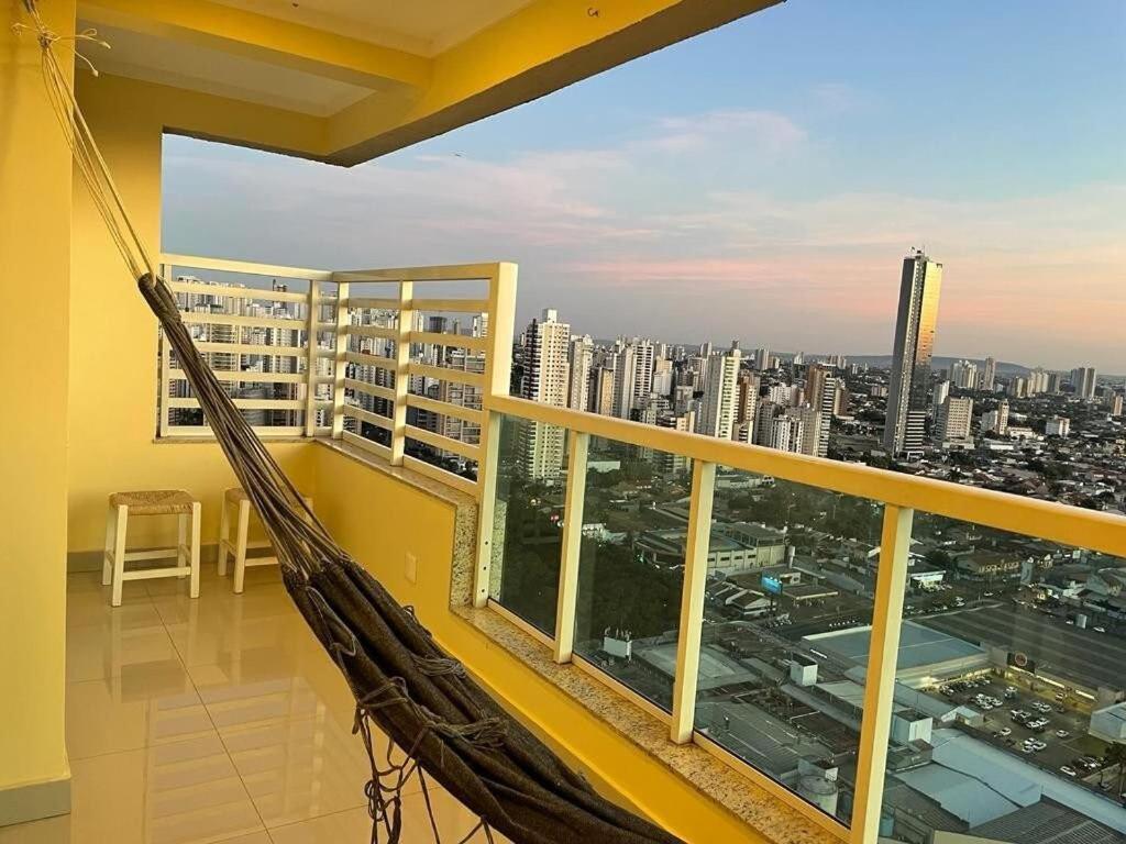 Moderno Flat Com Vista Para O Parque Vaca Brava Goiania Exterior photo